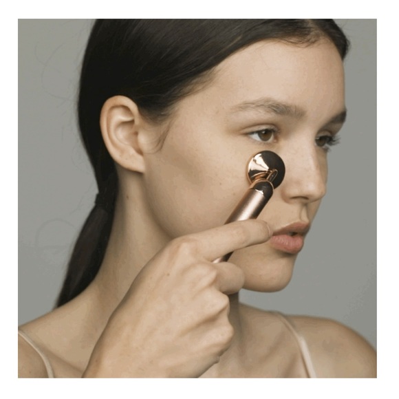 NEW LUXE + WILLOW Phoenix Rose Quartz Crystal Vibrating Facial Massager - Picture 9 of 9